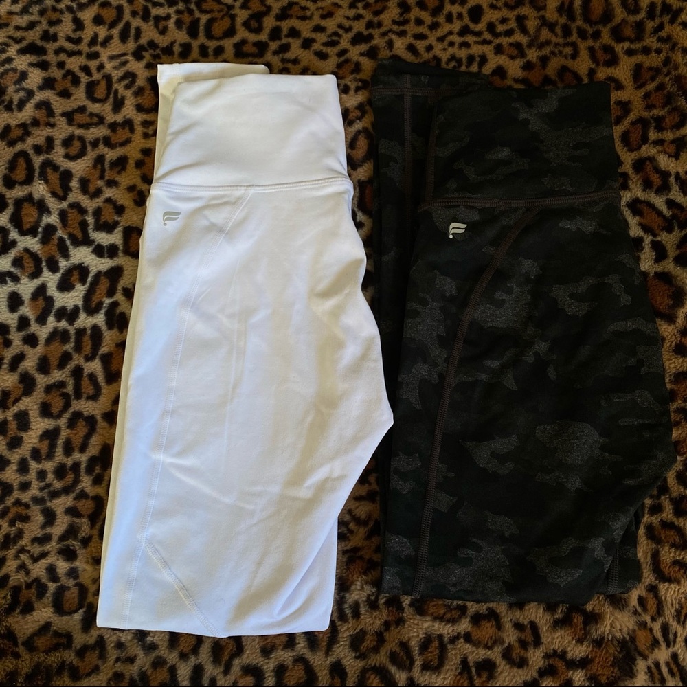 Brand new Fabletics leggings, white and black camo
